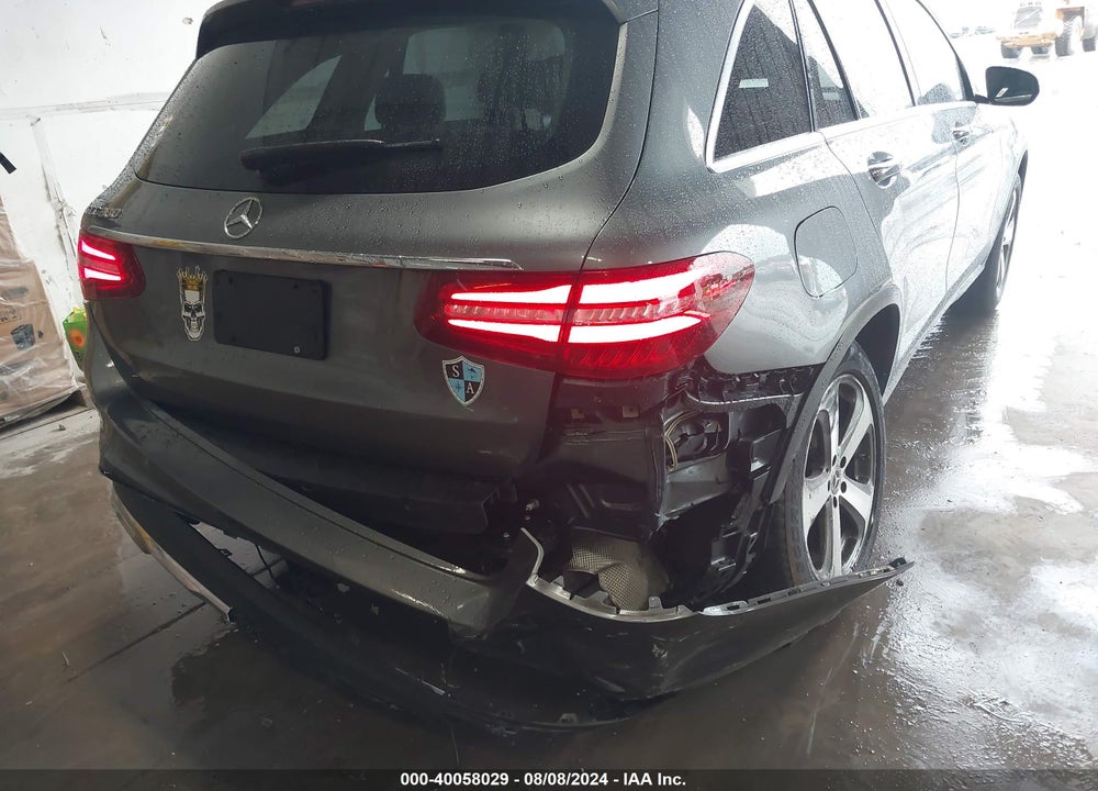 2019 MERCEDES-BENZ GLC 300 VIN: WDC0G4JB1KF594868