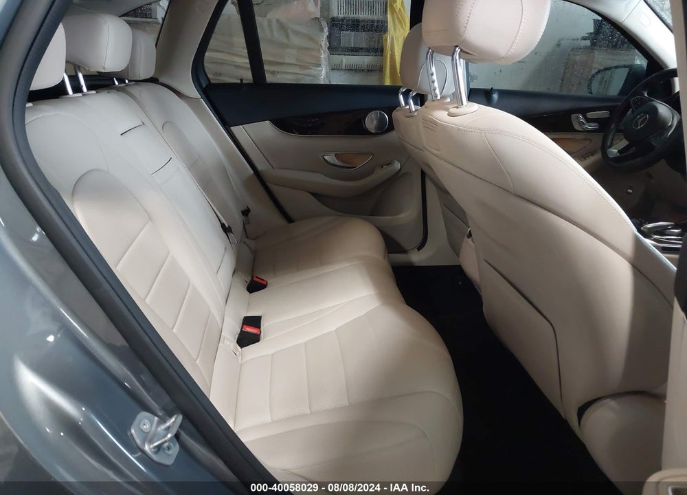 2019 MERCEDES-BENZ GLC 300 VIN: WDC0G4JB1KF594868