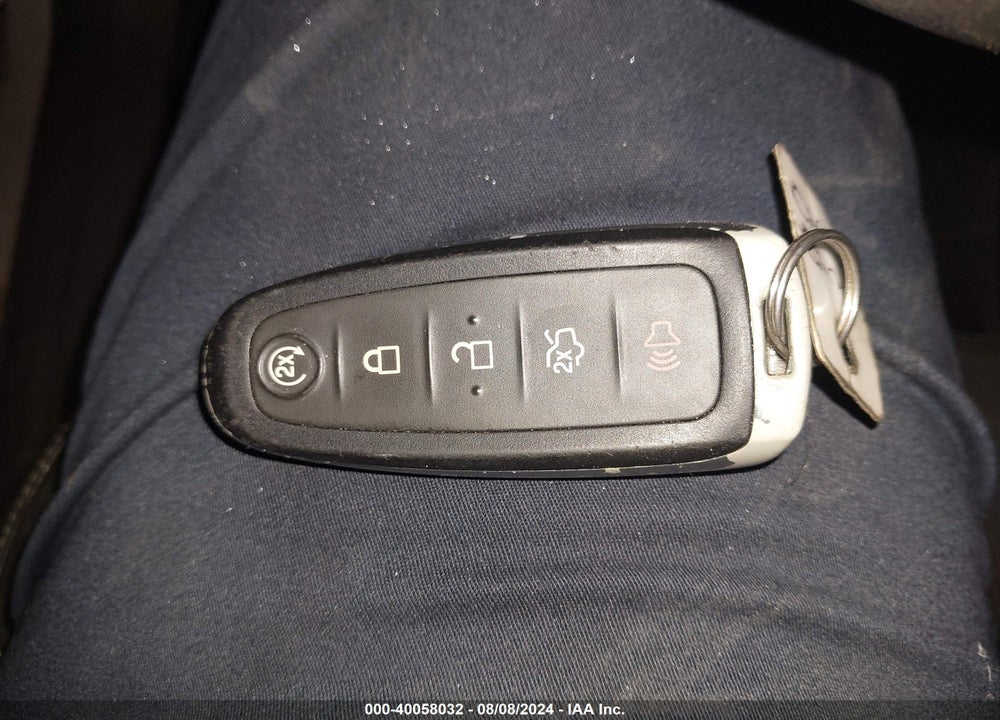 2014 FORD ESCAPE TITANIUM VIN: 1FMCU0JX3EUB39001
