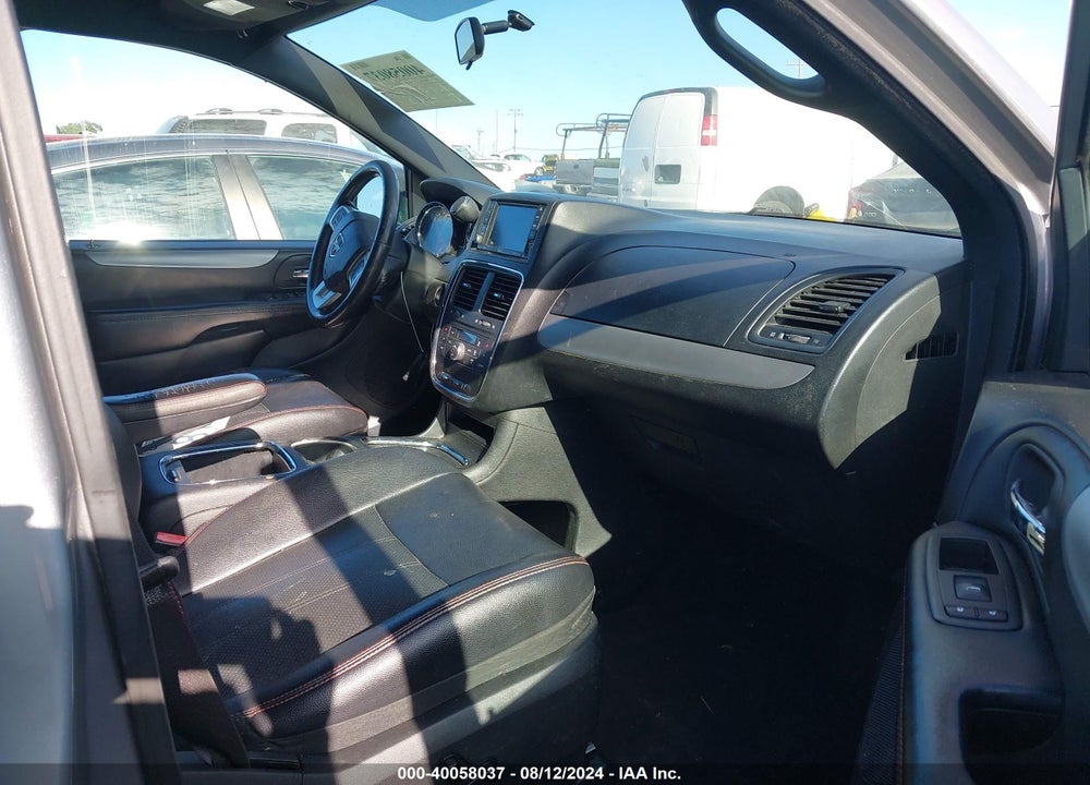 2015 DODGE GRAND CARAVAN R/T VIN: 2C4RDGEG5FR555843