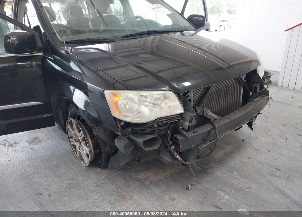2013 CHRYSLER TOWN & COUNTRY TOURING VIN: 2C4RC1BG3DR638219