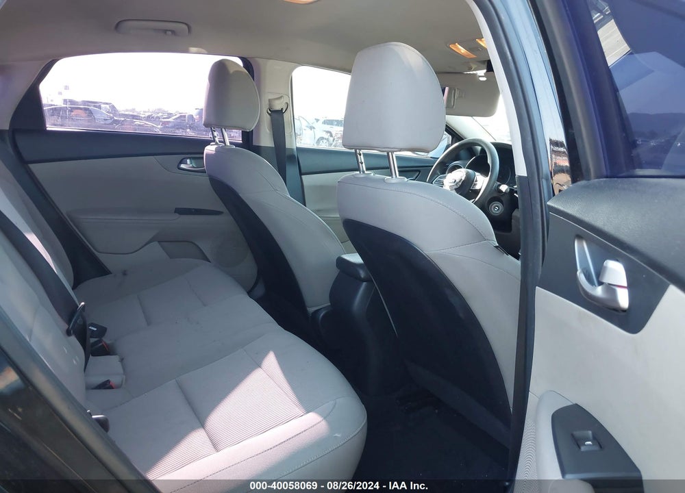 2020 KIA FORTE LXS VIN: 3KPF24AD7LE154195