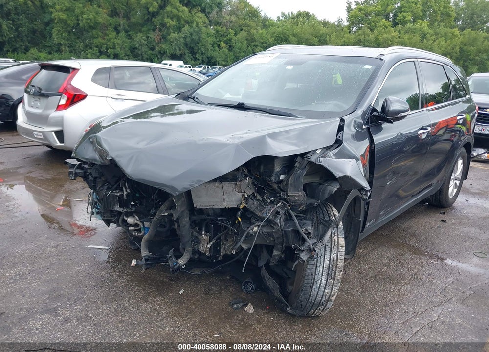 2018 KIA SORENTO 2.4L LX VIN: 5XYPGDA3XJG404493