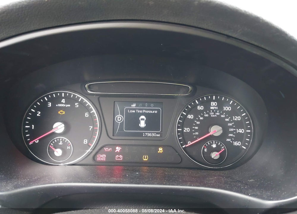 2018 KIA SORENTO 2.4L LX VIN: 5XYPGDA3XJG404493