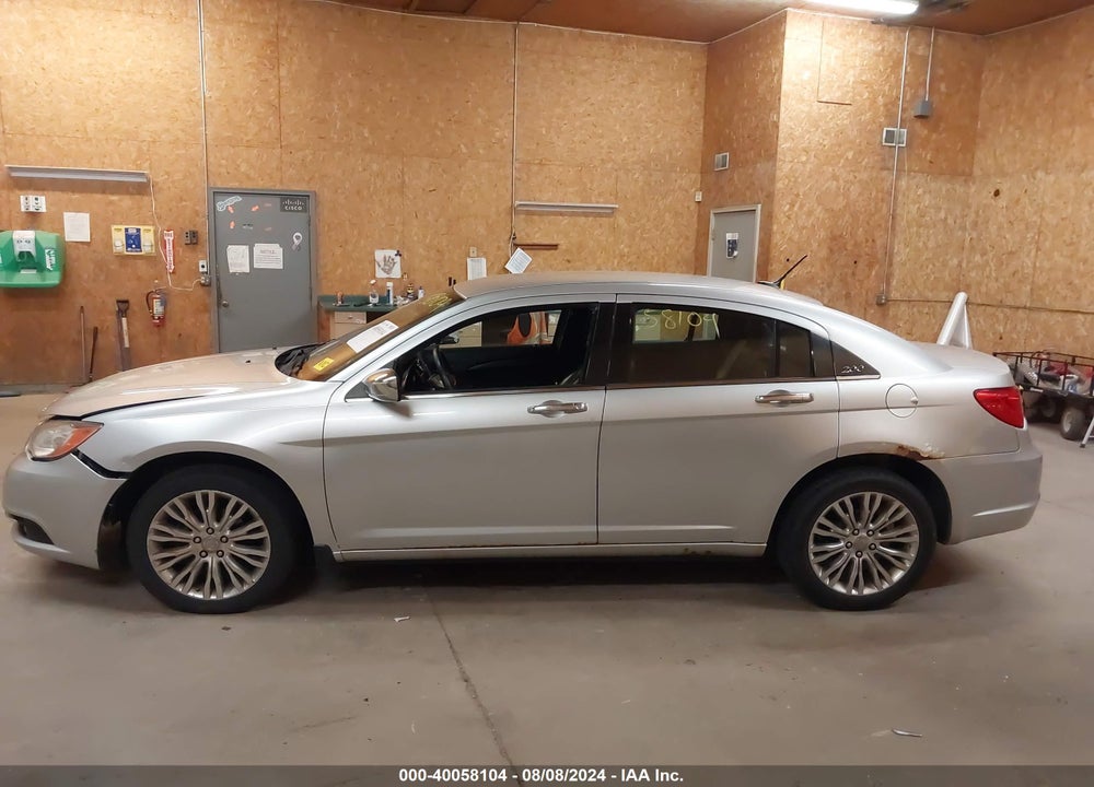 2011 CHRYSLER 200 LIMITED VIN: 1C3BC2FB0BN612133
