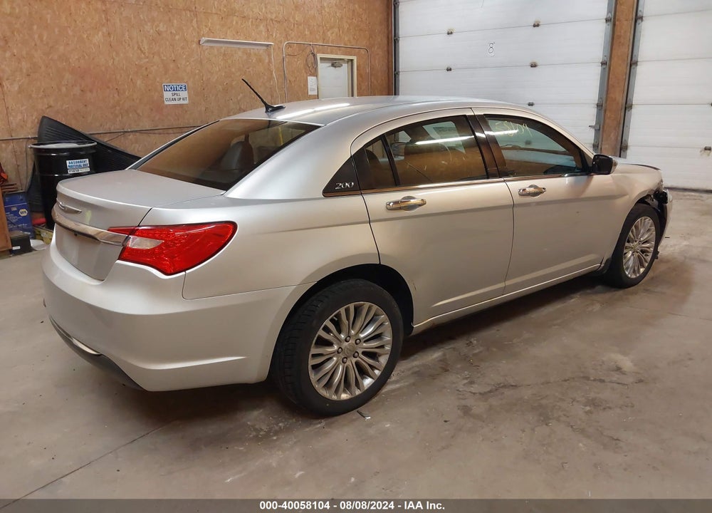 2011 CHRYSLER 200 LIMITED VIN: 1C3BC2FB0BN612133