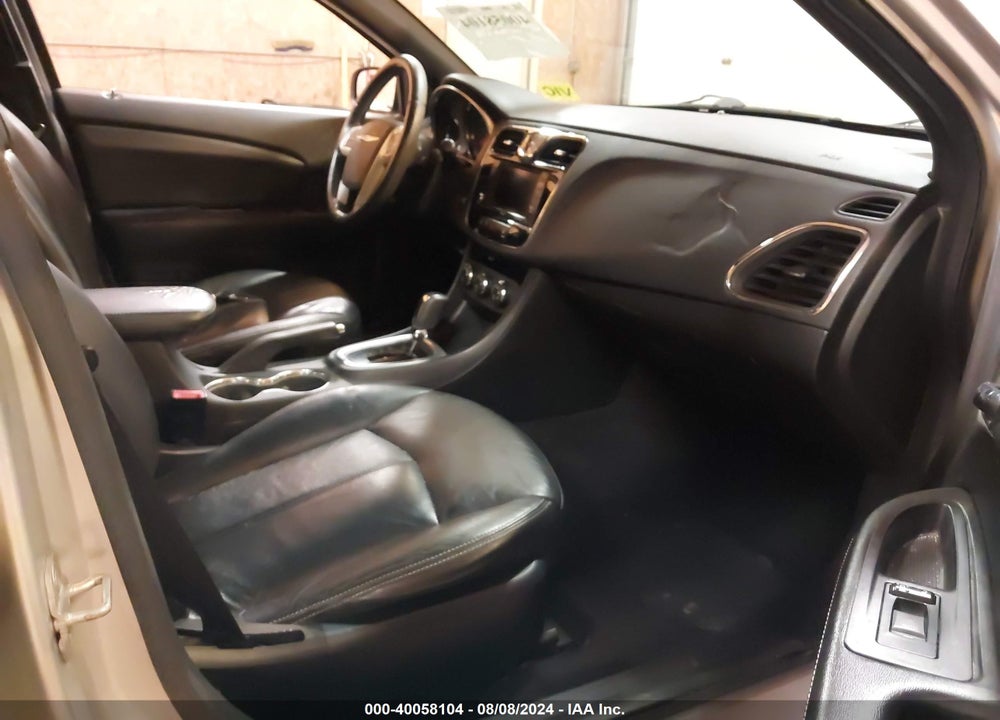 2011 CHRYSLER 200 LIMITED VIN: 1C3BC2FB0BN612133