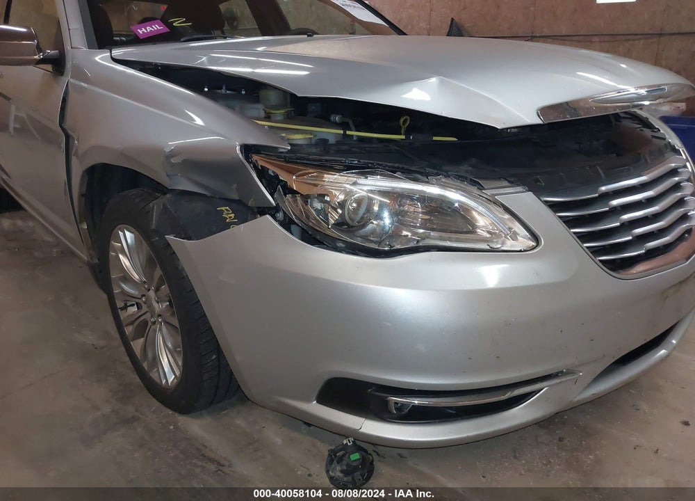 2011 CHRYSLER 200 LIMITED VIN: 1C3BC2FB0BN612133