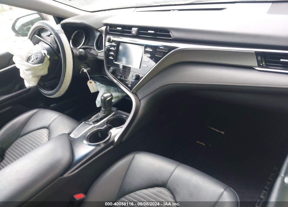 2018 TOYOTA CAMRY SE VIN: 4T1B11HK5JU036872