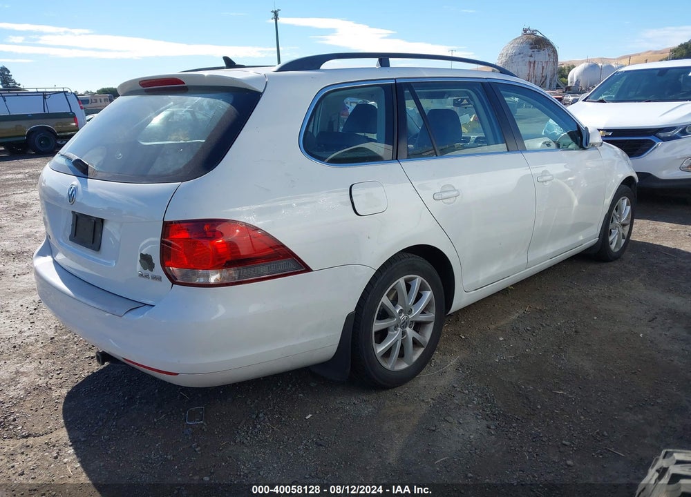 2010 VOLKSWAGEN JETTA SE VIN: 3VWPZ7AJ9AM706156