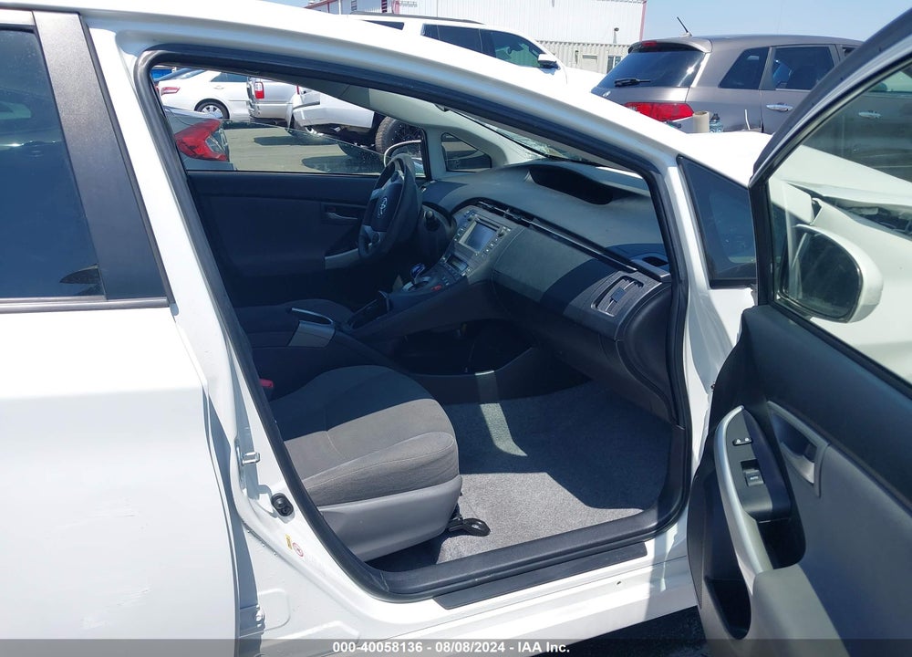 2013 TOYOTA PRIUS TWO VIN: JTDKN3DU0D5623345