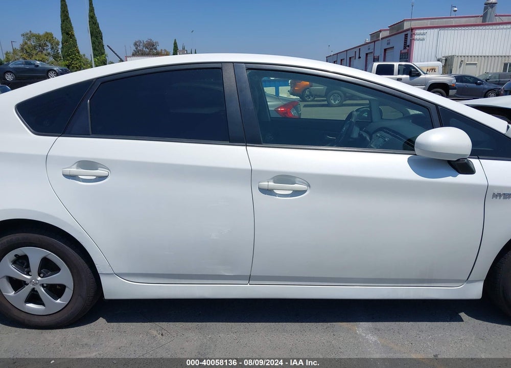 2013 TOYOTA PRIUS TWO VIN: JTDKN3DU0D5623345