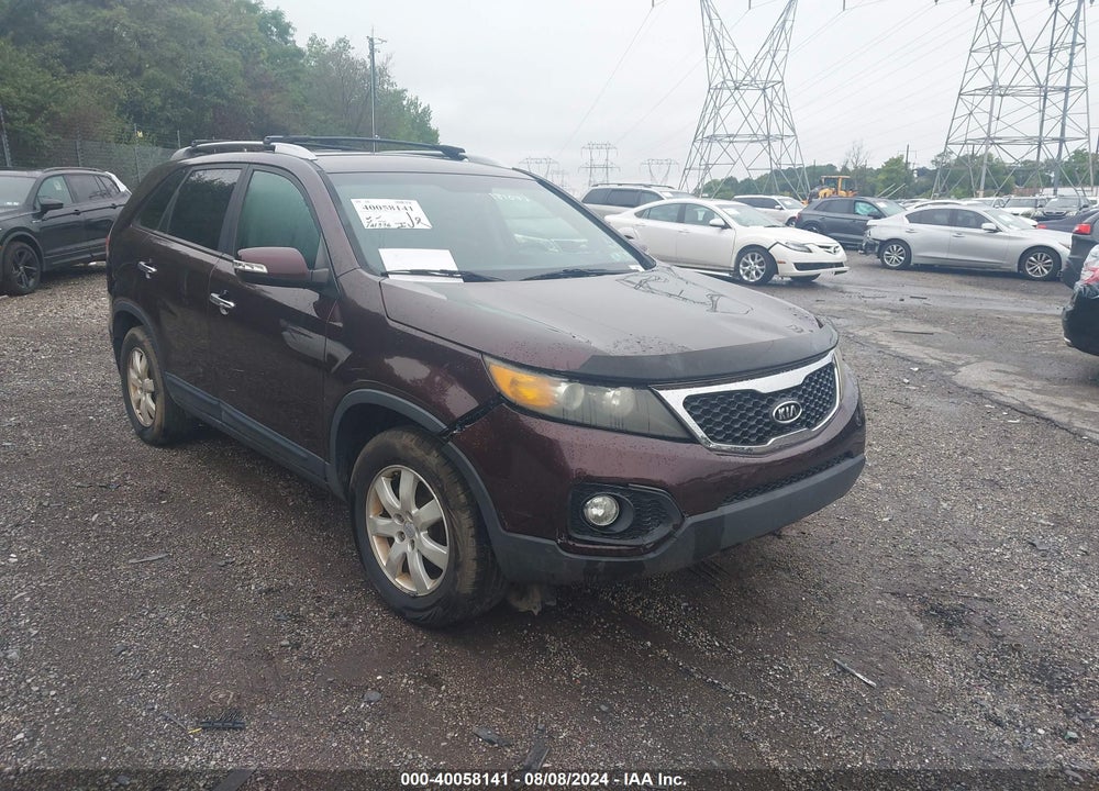 2011 KIA SORENTO LX VIN: 5XYKT4A10BG181077
