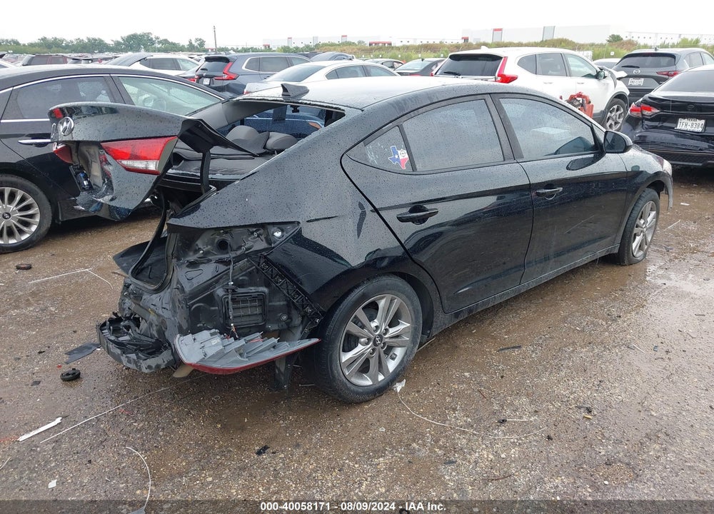 2017 HYUNDAI ELANTRA SE VIN: KMHD84LFXHU065679