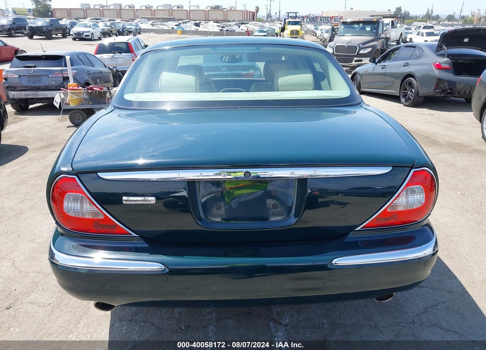 2005 JAGUAR XJ VANDEN PLAS VIN: SAJWA82C45SG44744