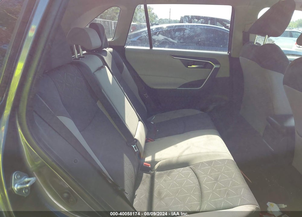 2020 TOYOTA RAV4 HYBRID XLE VIN: JTMR6RFV4LD002831