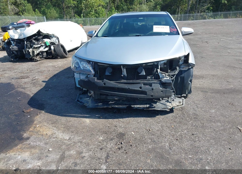 2013 TOYOTA CAMRY SE VIN: 4T1BF1FK7DU268964