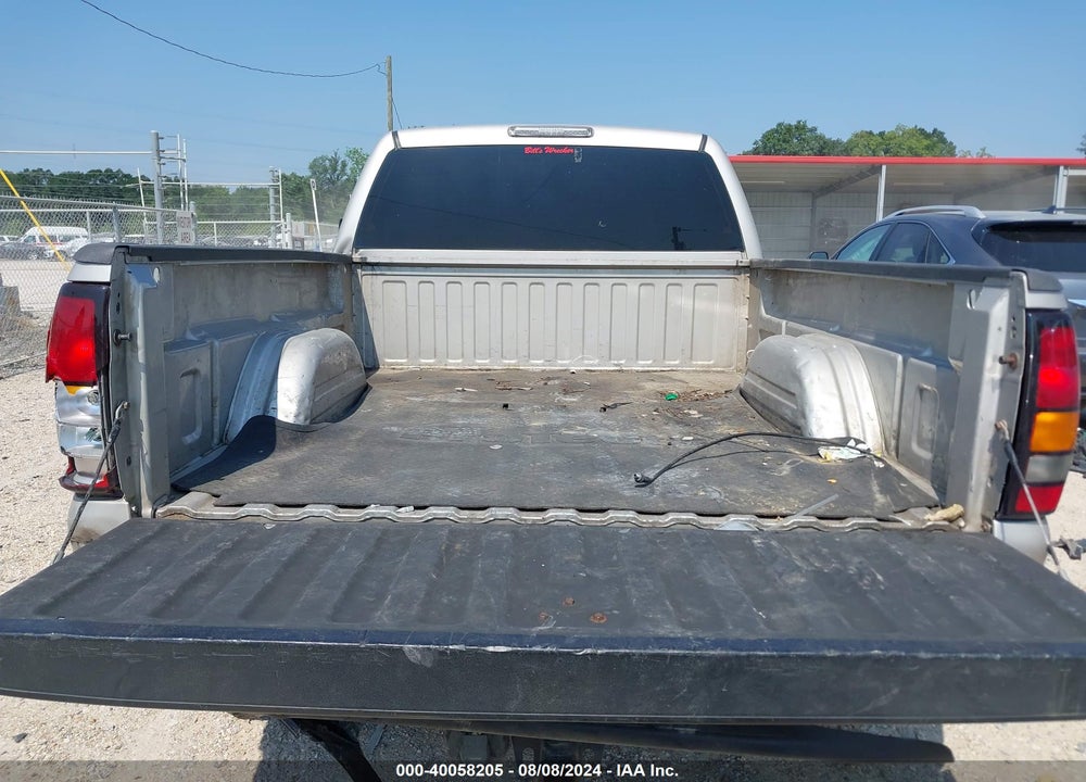 2006 GMC SIERRA 2500HD VIN: 1GTHK23D46F214390