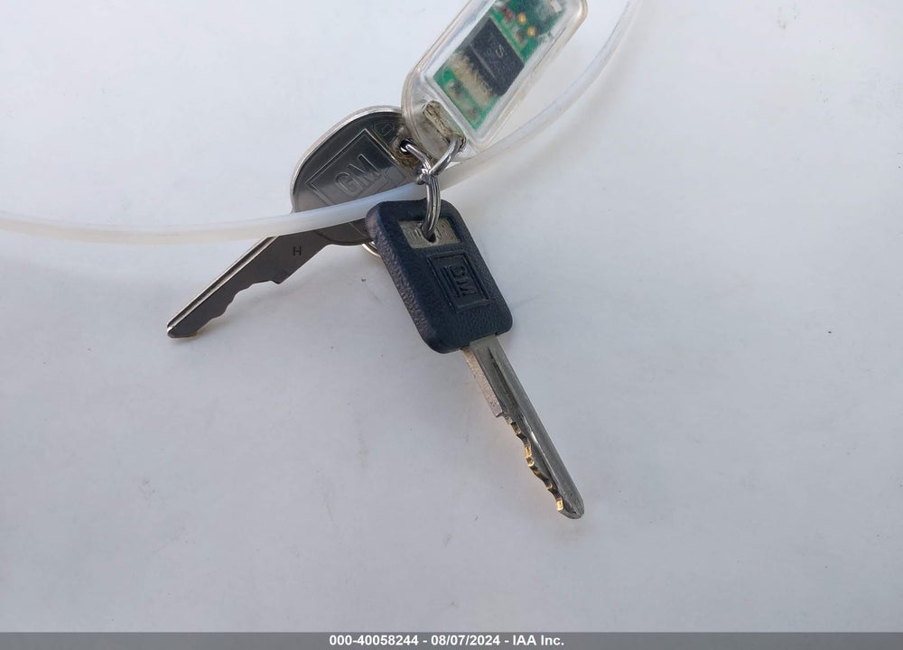 1996 CHEVROLET BERETTA VIN: 1G1LV1542TY157558