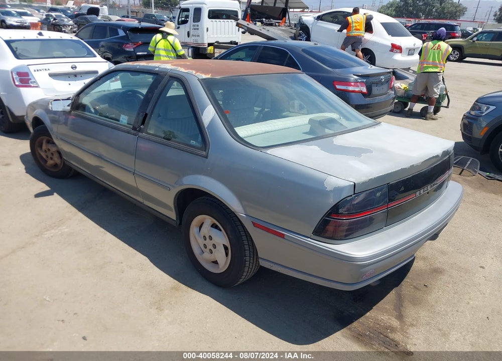 1996 CHEVROLET BERETTA VIN: 1G1LV1542TY157558