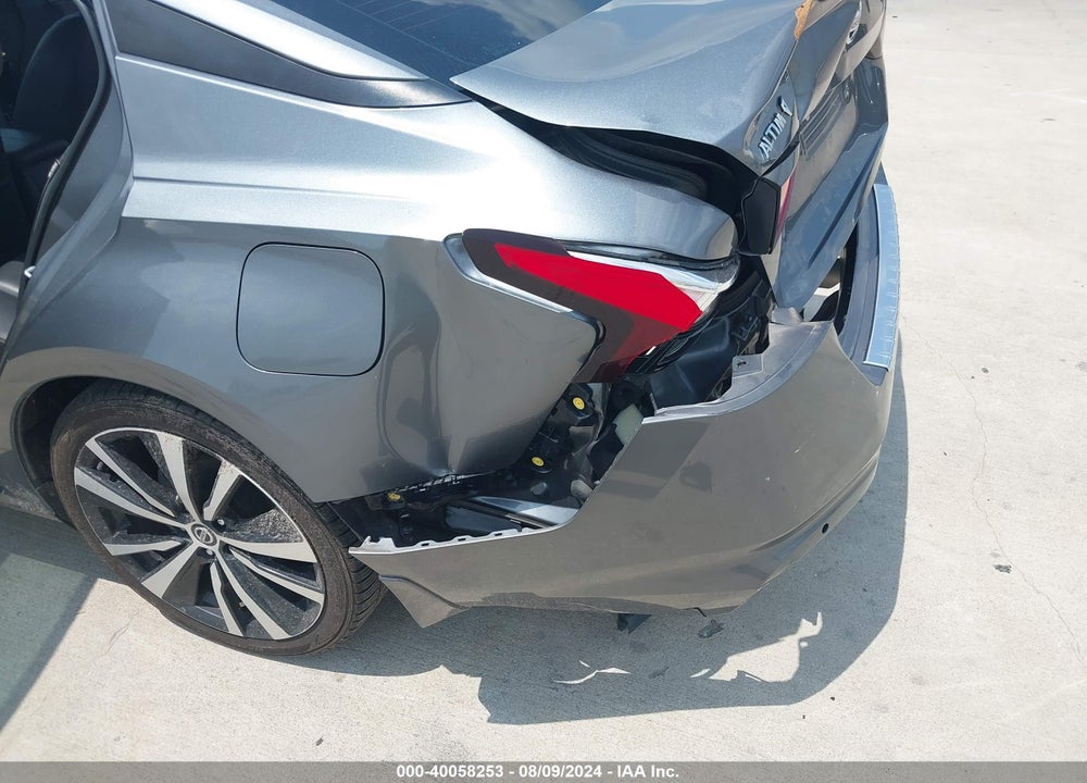 2020 NISSAN ALTIMA SR FWD VIN: 1N4BL4CV6LC121185