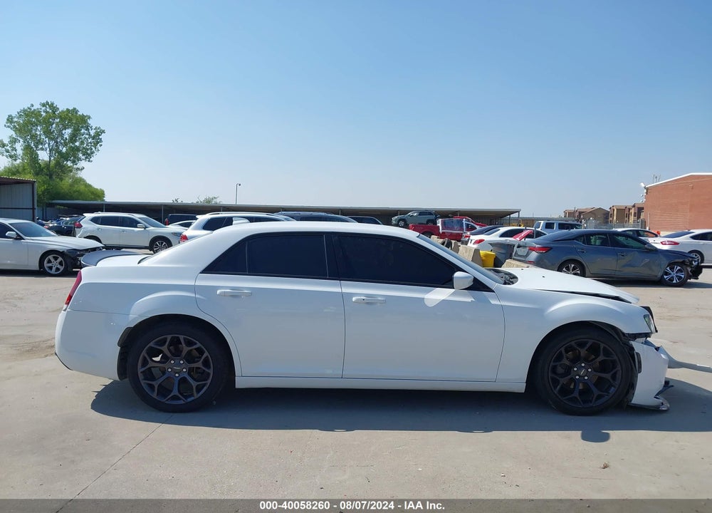 2019 CHRYSLER 300 300S VIN: 2C3CCABG4KH682775