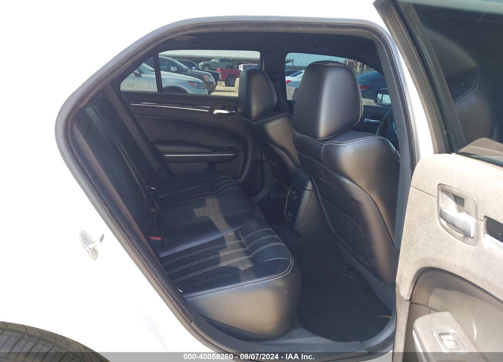 2019 CHRYSLER 300 300S VIN: 2C3CCABG4KH682775