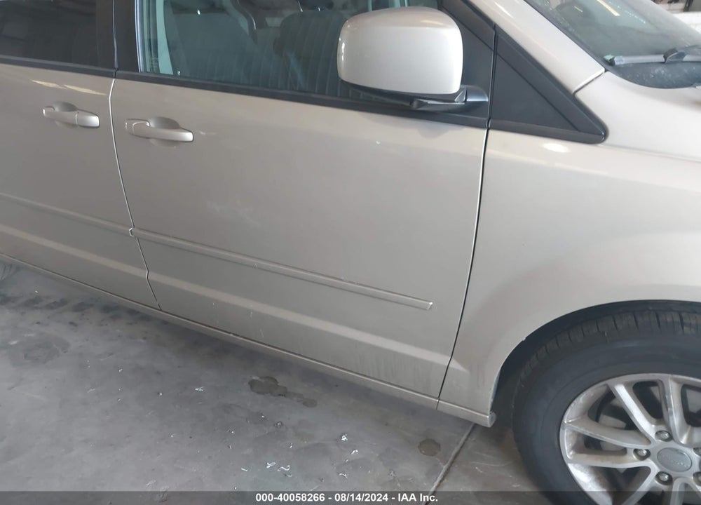 2015 DODGE GRAND CARAVAN SXT VIN: 2C4RDGCG5FR556753