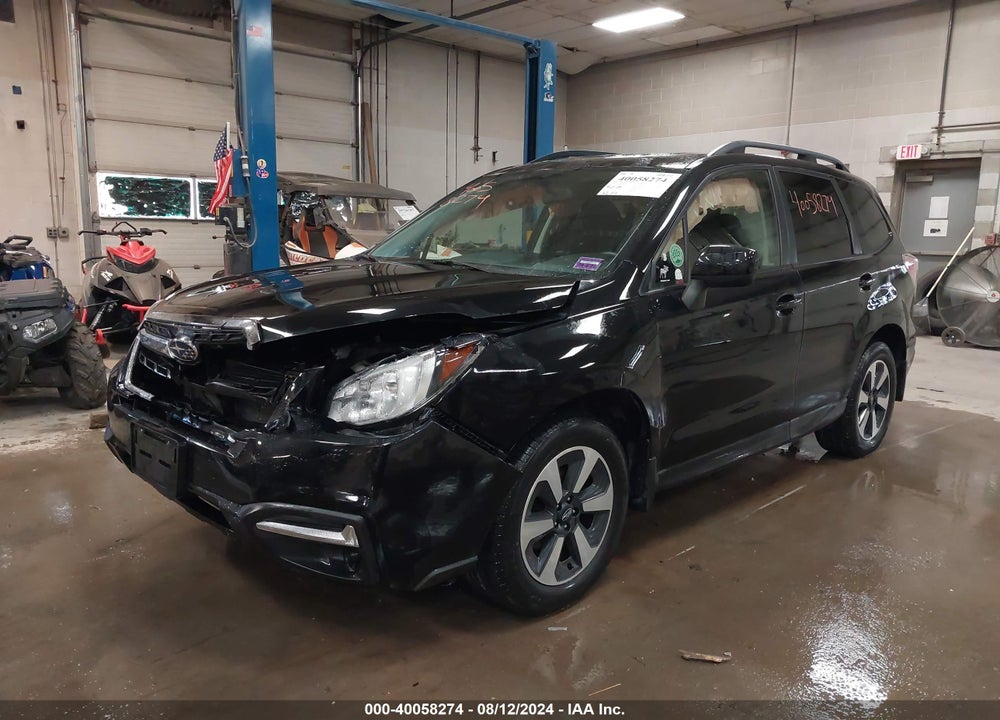 2018 SUBARU FORESTER 2.5I PREMIUM VIN: JF2SJAEC9JH450426