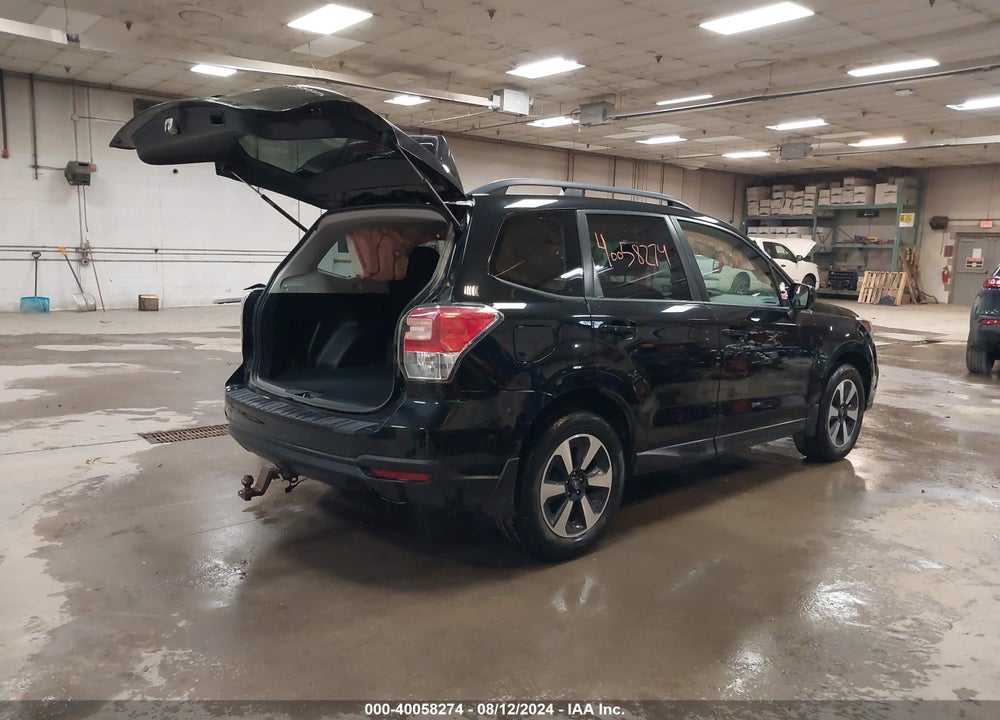 2018 SUBARU FORESTER 2.5I PREMIUM VIN: JF2SJAEC9JH450426