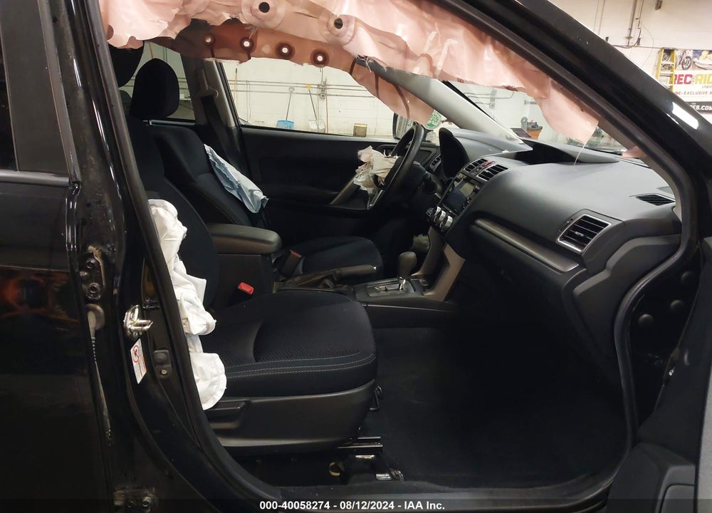 2018 SUBARU FORESTER 2.5I PREMIUM VIN: JF2SJAEC9JH450426