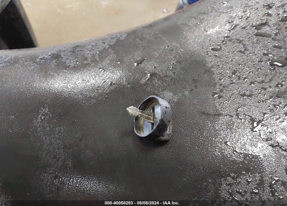 2021 POLARIS SPORTSMAN TOURING 850 VIN: 4XASYE854MB786952