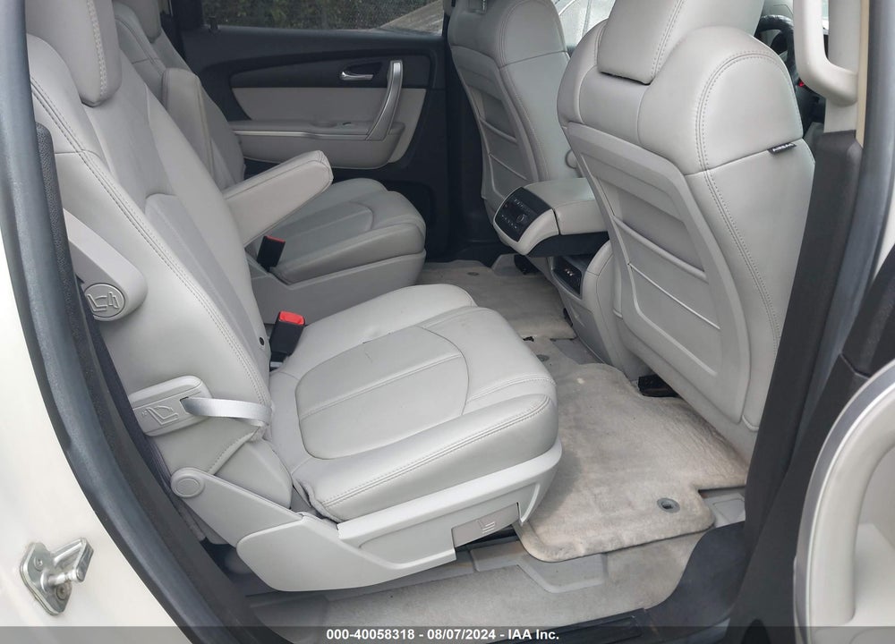 2008 GMC ACADIA SLT-1 VIN: 1GKER23788J304591