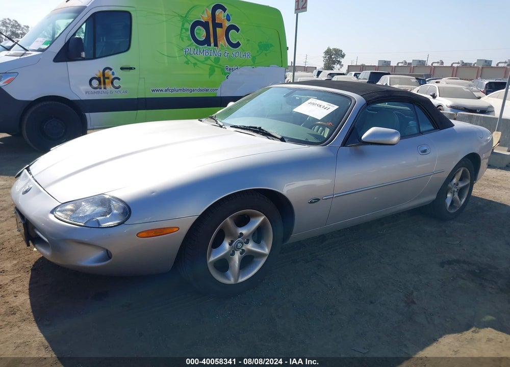 2000 JAGUAR XK8 VIN: SAJJA42C2YNA07258