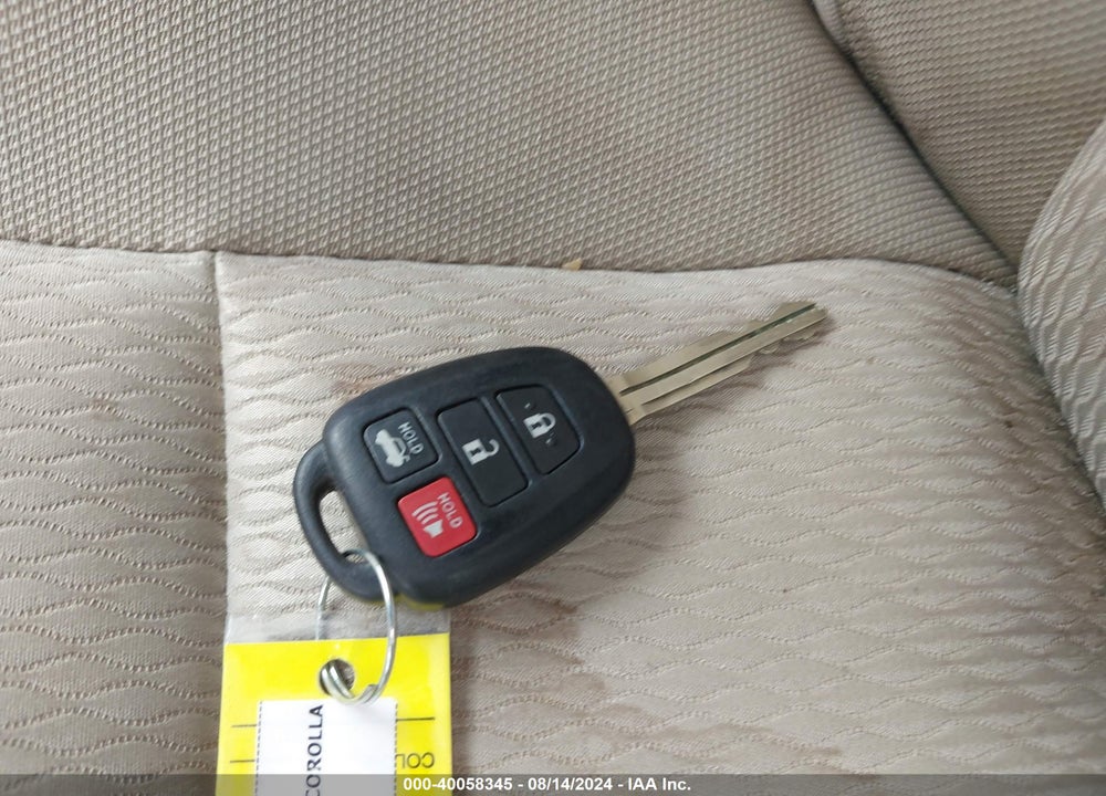 2016 TOYOTA COROLLA VIN: 2T1BURHE9GC738719
