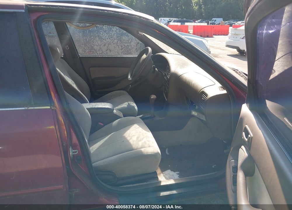 1994 TOYOTA CAMRY XLE VIN: JT2GK13E7R0035355