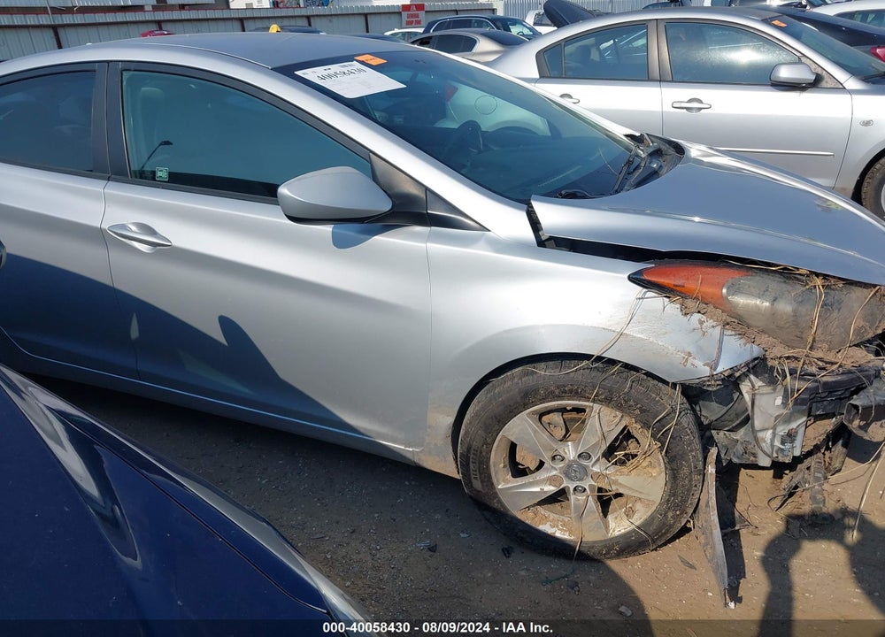 2011 HYUNDAI ELANTRA GLS VIN: 5NPDH4AE4BH024318