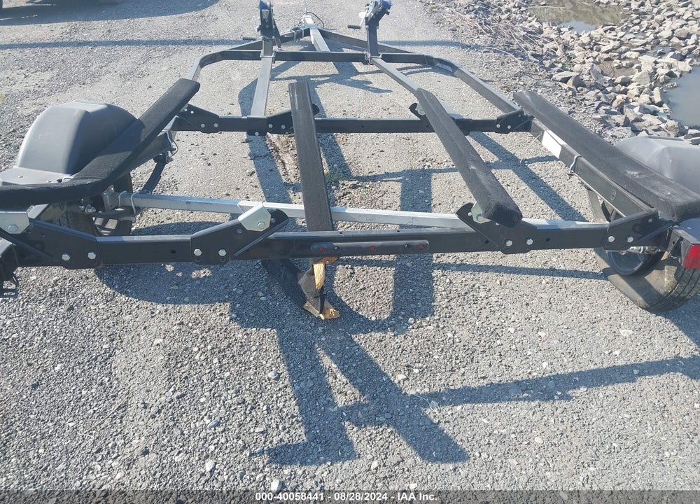 2022 KARAVAN 17' WATER TRAILER VIN: 5KTWS1713NF549344