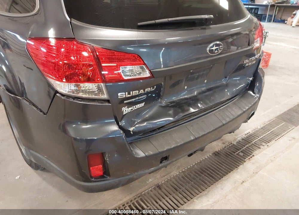 2010 SUBARU OUTBACK 3.6R PREMIUM VIN: 4S4BREFC0A2322507