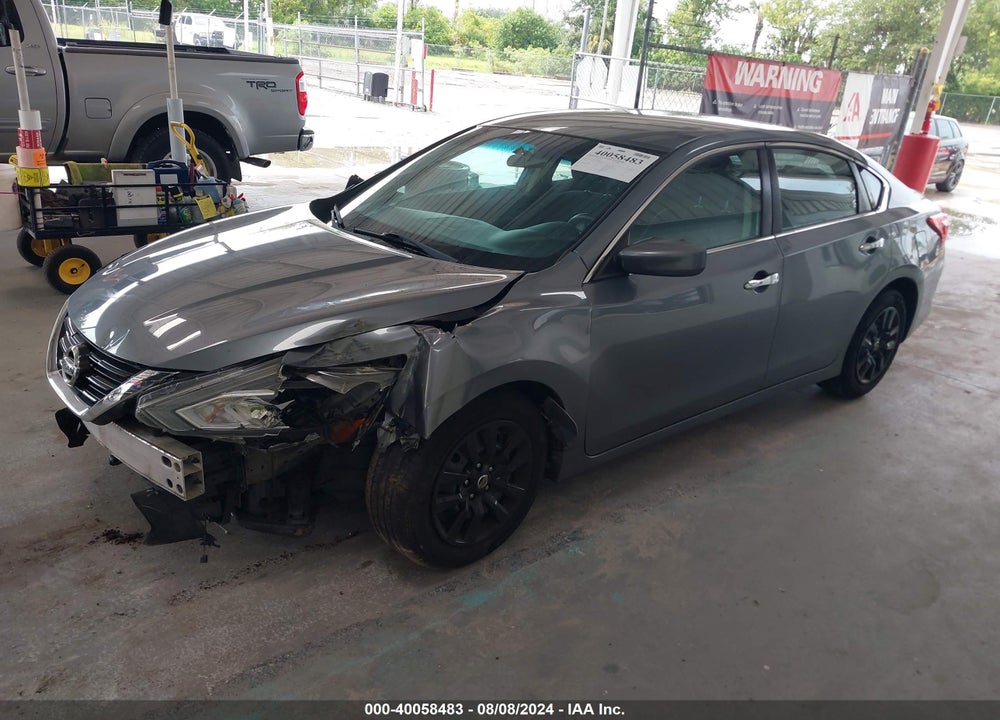 2017 NISSAN ALTIMA VIN: 1N4AL3AP7HN352022