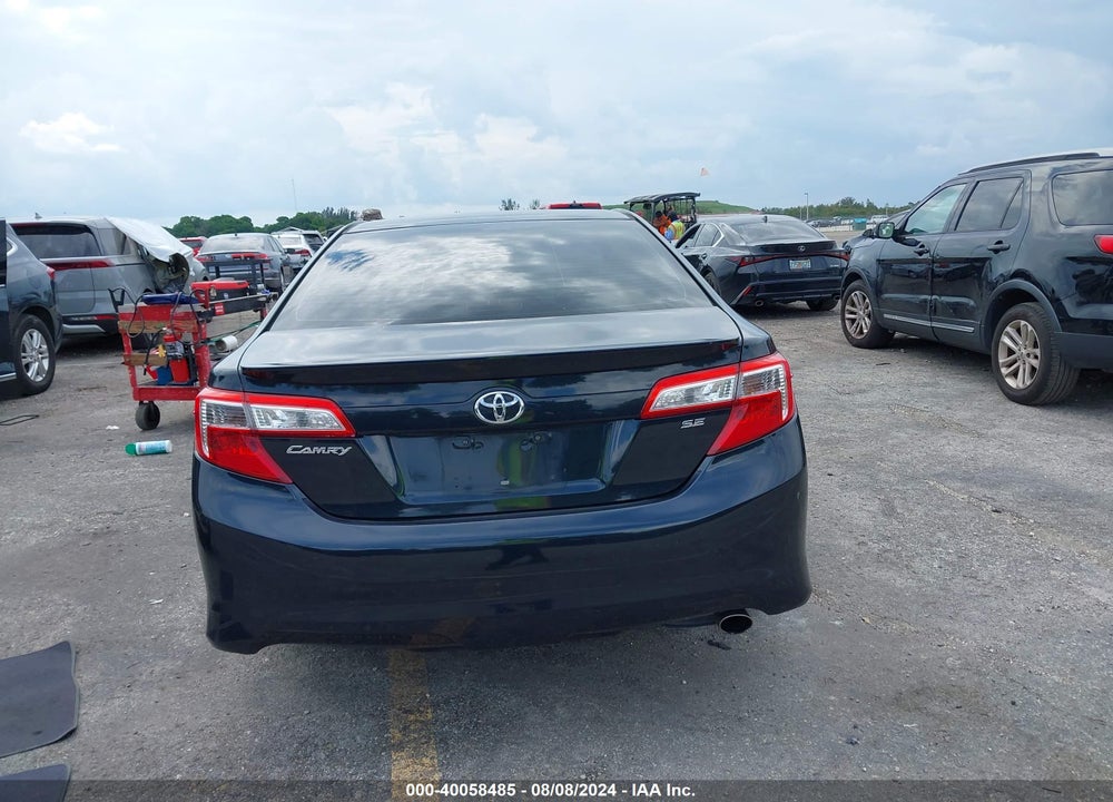 2013 TOYOTA CAMRY SE VIN: 4T1BF1FK5DU261740
