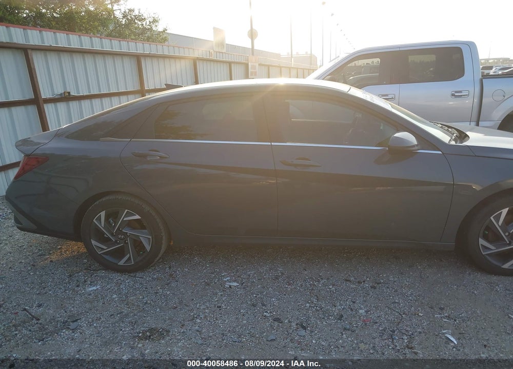 2024 HYUNDAI ELANTRA SEL VIN: KMHLS4DG9RU724521