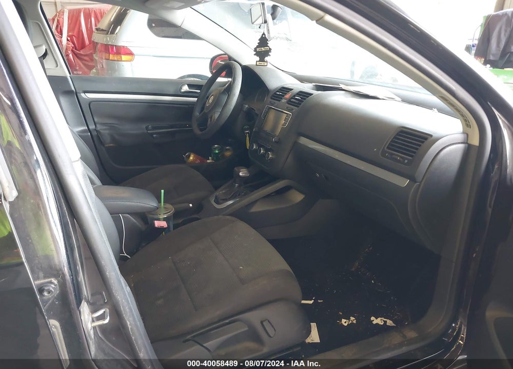 2010 VOLKSWAGEN JETTA S VIN: 3VWJZ7AJXAM076086
