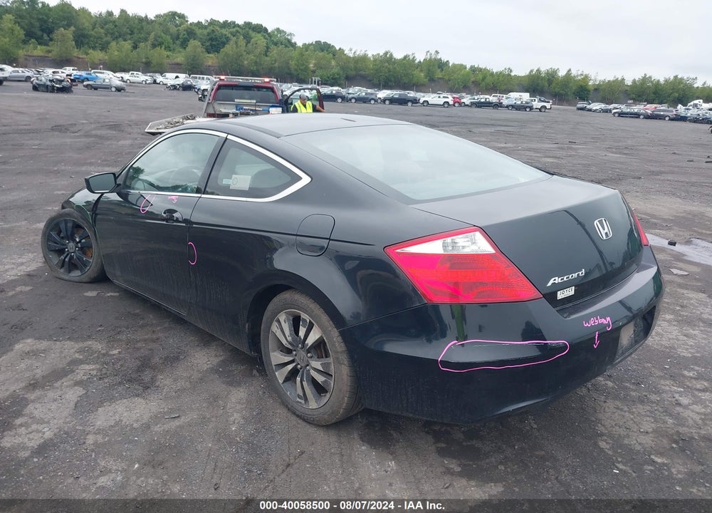 2008 HONDA ACCORD 2.4 EX VIN: 1HGCS12748A025899