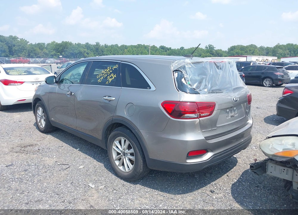 2019 KIA SORENTO 3.3L LX VIN: 5XYPGDA50KG467251