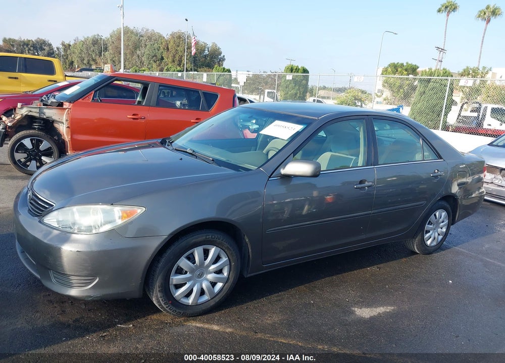 2005 TOYOTA CAMRY LE VIN: 4T1BE32K85U581267