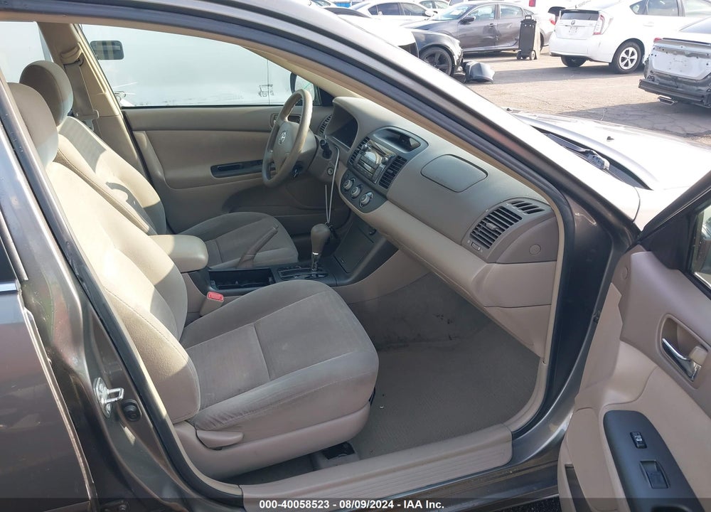 2005 TOYOTA CAMRY LE VIN: 4T1BE32K85U581267