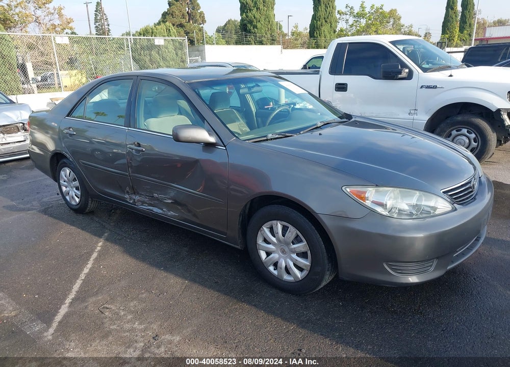 2005 TOYOTA CAMRY LE VIN: 4T1BE32K85U581267