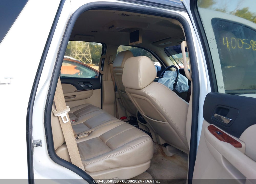 2008 CHEVROLET TAHOE LT VIN: 1GNFK13068J238390
