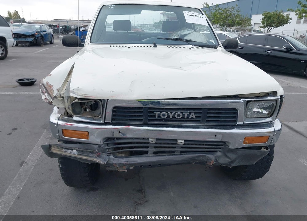 1989 TOYOTA PICKUP 1/2 TON EX LNG WHLBSE DLX VIN: JT4RN13P2K0004061